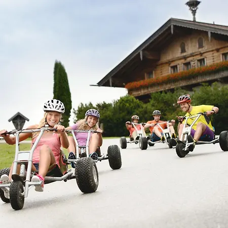 Lisa-chalets * Flachau